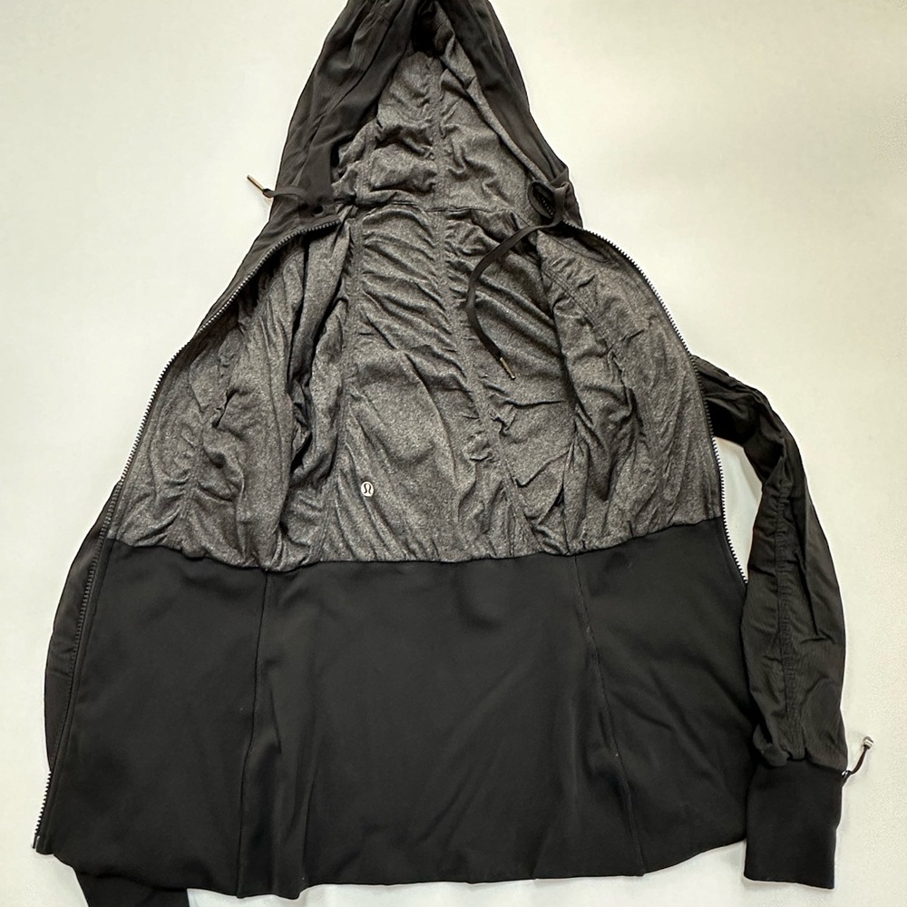 Lululemon Womens Reversible Dance Studio Jacket Size 4 - Picture 5 of 9